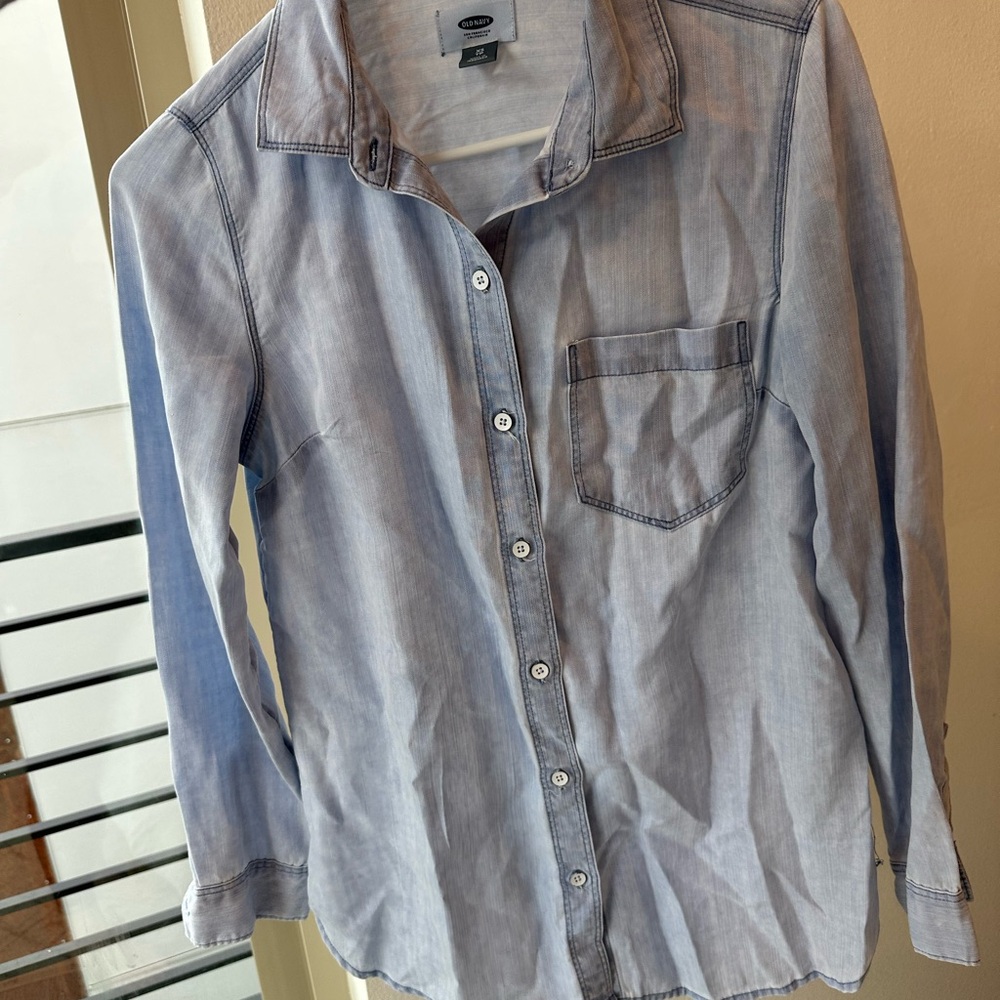 Old Navy light  Blue Button-Up Shirt size XS